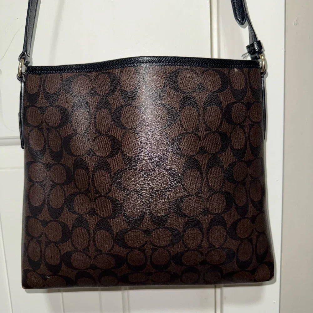 Coach Dark Brown Shoulder Bag - Picture 3 of 6